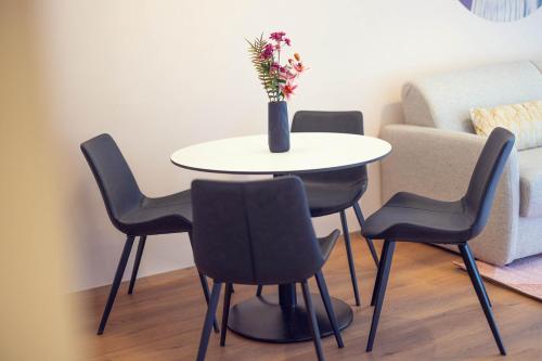 LeonArt Living 22