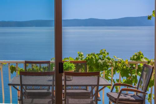 Apartments Podgora