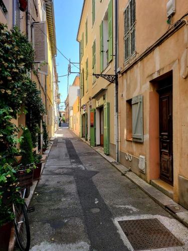 Le Bourgarel - Studio dans Vieil Antibes