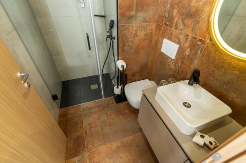 Bilik mandi di Landhouse Bled