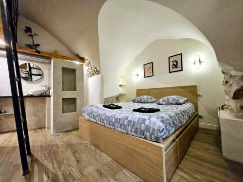Le Bain Méditerranéen - Joli T2 dans le vieil Antibes