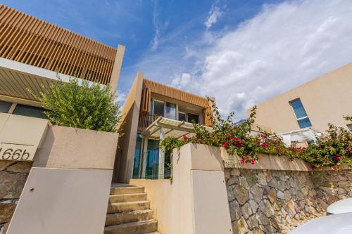 Villa Dea Green Coast 166C by PikHost