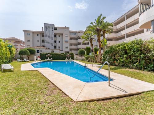Pass the Keys Stylish 3 Bed Flat in Los Pacos