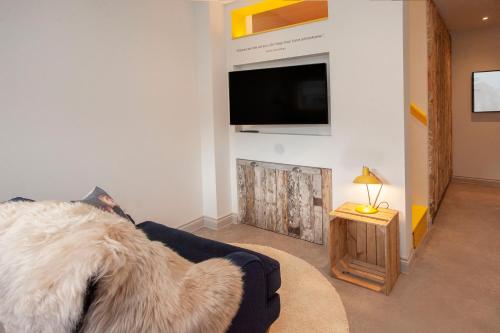 Stylish Snug Aparthotel by Principality Stadium photo 23