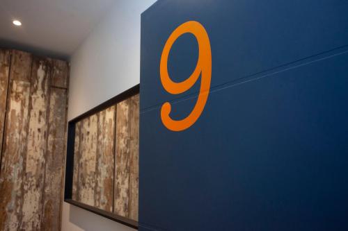 Stylish Snug Aparthotel by Principality Stadium photo 17