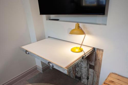 Stylish Snug Aparthotel by Principality Stadium photo 24