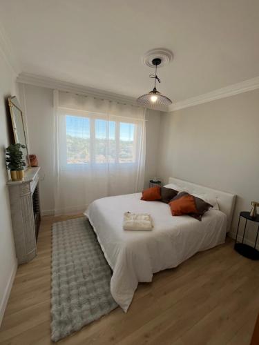 Photo de la galerie de l'établissement Appartement panoramique! Neuf,Clim,4km du Festival, au Cannet