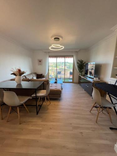 Appartement panoramique! Neuf,Clim,4km du Festival