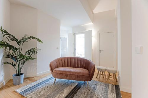 Superb Flat w Balcony and AC by LovelyStay