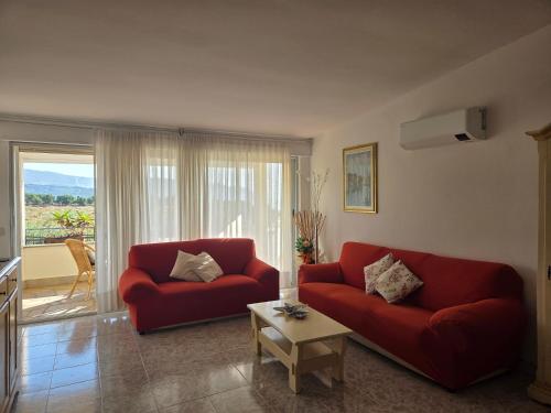 A seating area at Villa Jone