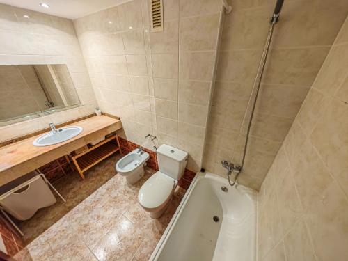LITORAL COSTA DORADA - LIVING PARK Only families