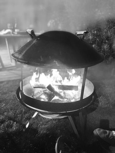 Kemudahan BBQ tersedia untuk tetamu di vila ini