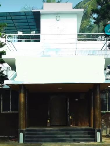 Gallery image of Sets on the Beach in Nirmal