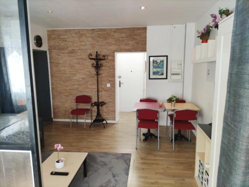 Photo de la galerie de l'établissement appartement idéal visite de Paris, à Ivry-sur-Seine