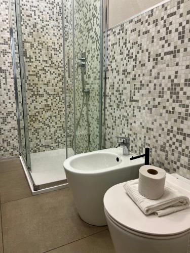 Ένα μπάνιο στο Casa Fiori Chiari - GiobertiHome