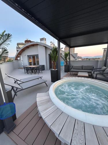Un balcón o terraza de Suite Panoramic Attico