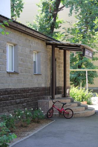 Jízda na kole v ubytování Hostel Nomad nebo okolí