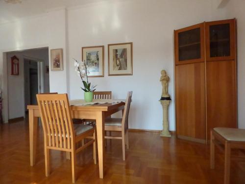 Φωτογραφία από το άλμπουμ του Serenity View Apartment - Marina Zeas στον Πειραιά