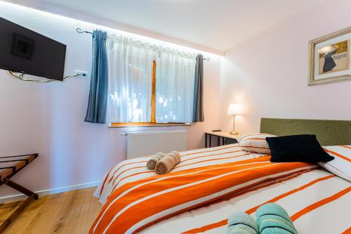 Zagreb 145 - 2 Bedrooms - Parking - Loggia - New - Apartment - Flexible Keybox Entry - Modern - Monthly Rent - WiFi