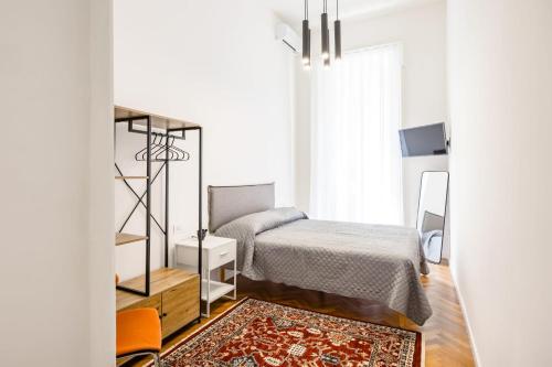 Thelos apartment