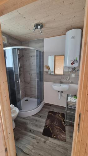 Koupelna v ubytování Domki Białe Zacisze