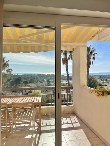 Chez Ophélie, vue mer et piscine