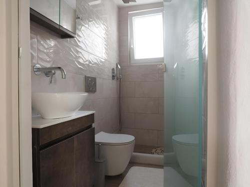 Mitropolis Apartment photo 3