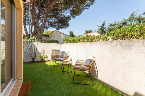 Le Grand Bleu Modern and functional apartment with terrace and parking