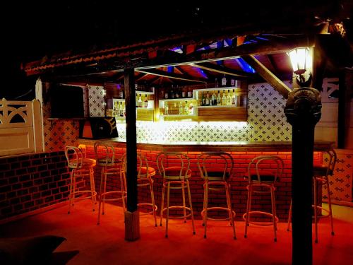 Ο χώρος του lounge ή του μπαρ στο Palmen Apart Hotel