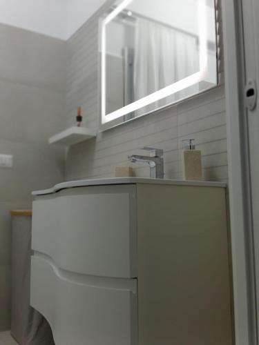 Fotografie z fotogalerie ubytování Nerea Apartment v destinaci SantʼAgata di Militello