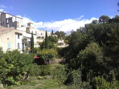 Κήπος έξω από το Tranquility of Lub in this duplex