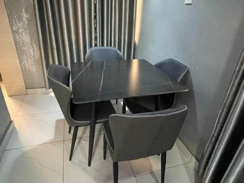 Foto sihtkohas Ibadan asuva majutusasutuse TWO BEDROOM MODERN LUXURY APARTMENT Ibadan galeriist