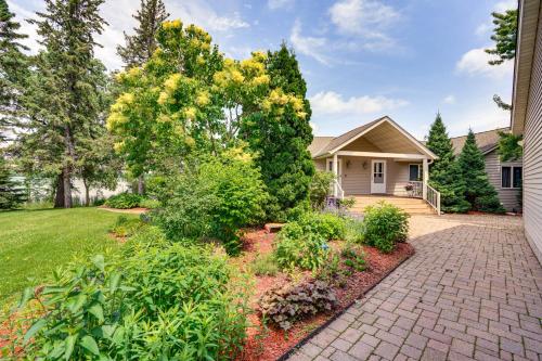 Taman di luar Near All-Season Trails Howard Lake Home with Dock!