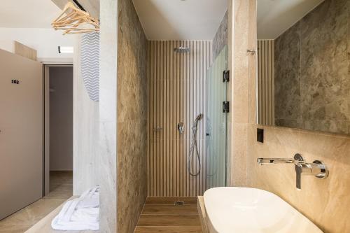Koupelna v ubytování Celeste Bali Suites