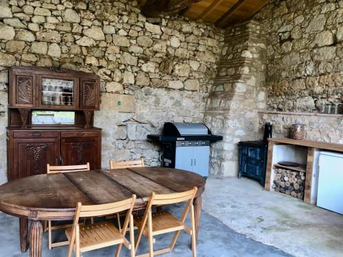 Φωτογραφία από το άλμπουμ του Gite du Chateau Des Fours 