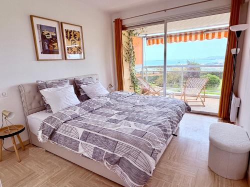 Quiet Flat with view and Swimming pool