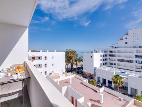Penthouse T4 com Vista Mar em Quarteira