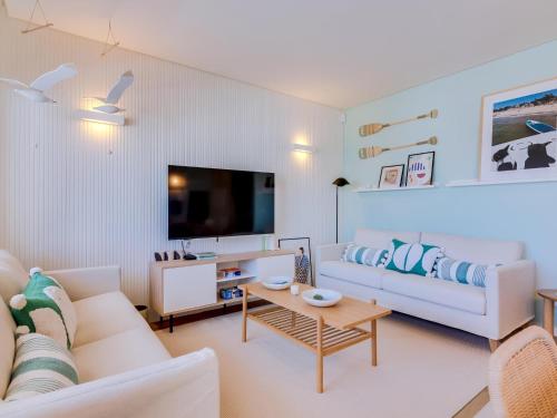 Penthouse T4 com Vista Mar em Quarteira