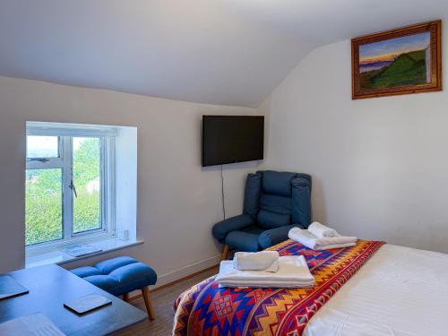 En eller flere senge i et værelse på Glastonbury-FreeParking-ContactlessCheckIn-Sleeps2