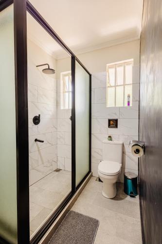 Φωτογραφία από το άλμπουμ του Nakuru Stay 3 Bed 2 En-suite with Sleek Dining σε Νακούρου