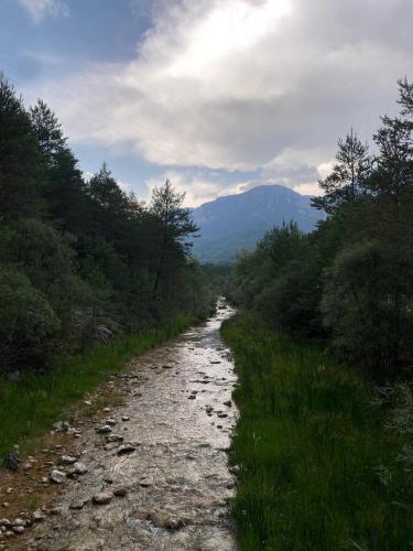 Φυσικό τοπίο κοντά σε αυτή η παραθεριστική κατοικία