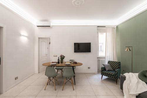 The Best Rent - Bright flat near San Pietro