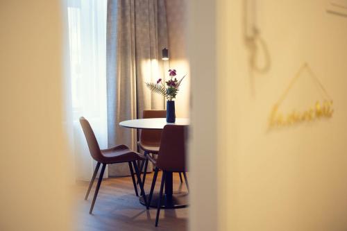 LeonArt Living 24