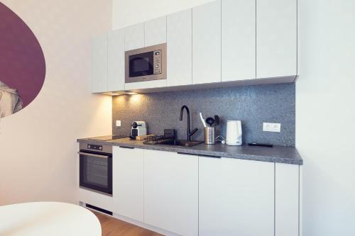 LeonArt Living 24
