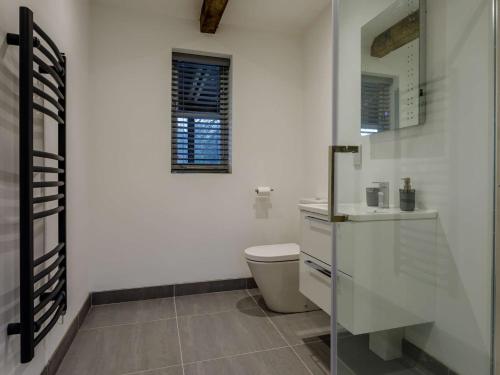 Koupelna v ubytování 1 bed in Sherborne 80736
