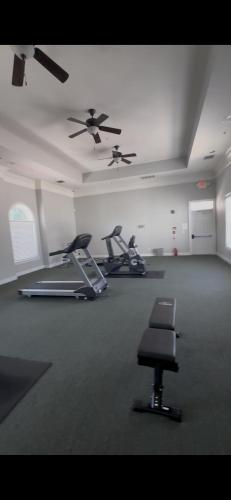15 minutes way from Disney Condo Resort Pool Sleeps 10 photo 118