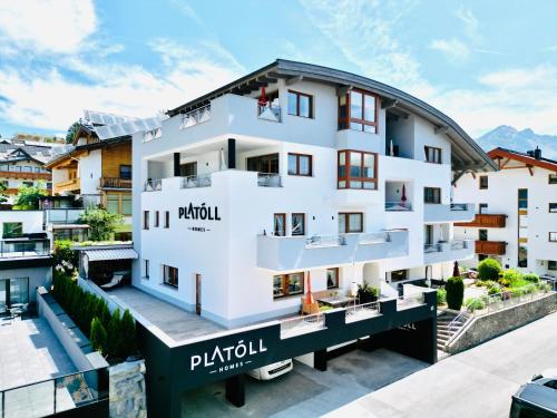 Platöll Homes