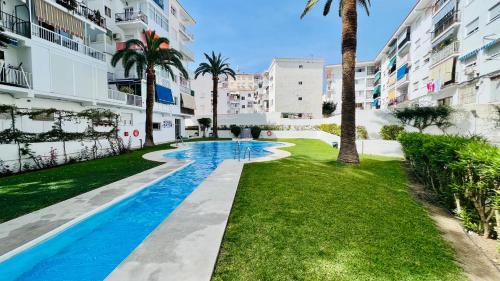Nerja Central Pool Apartment by South Costa