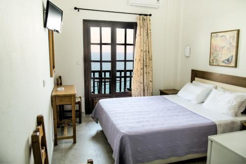 Gallery image of To Mpalkoni in Chorefto