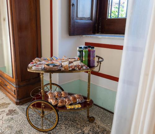 Παροχές για τσάι/καφέ στο Mosaic House Artistic Retreat near Naples & Pompei